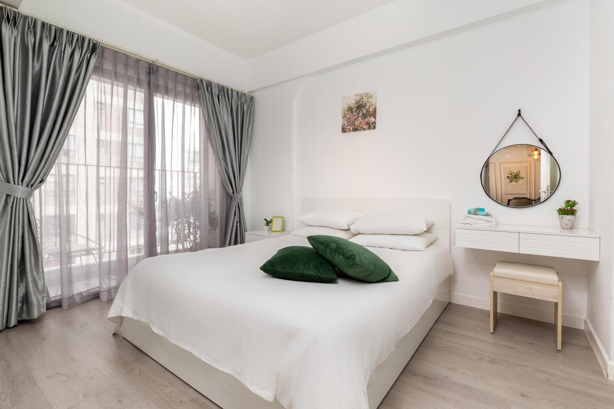Hotel Wahalla - Ben Thanh Market Хошимін Екстер'єр фото